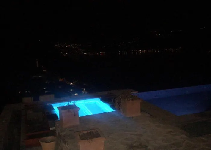 Silvi Piscina Sauna E Hot Tub