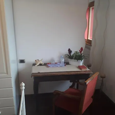 Silvi Piscina Sauna E Hot Tub Frühstückspension Perledo