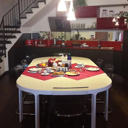 Silvi Piscina Sauna E Hot Tub Frühstückspension Perledo